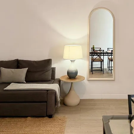 Canaryislandshost L Orilla 法马拉