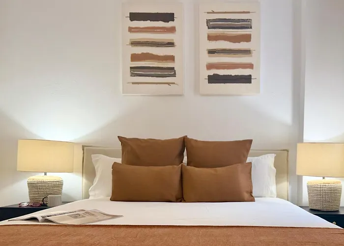 Canaryislandshost L Orilla Famara