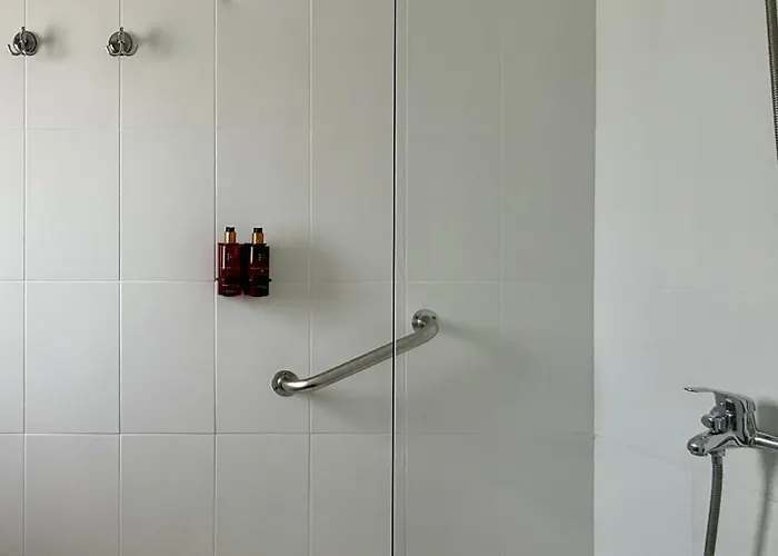 Canaryislandshost L Orilla * Famara